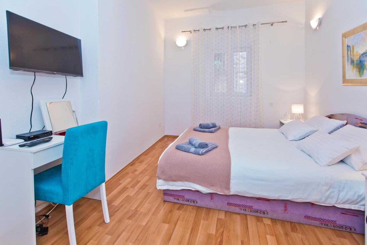 Апартаменти Apartman Toma Хвар Екстер'єр фото